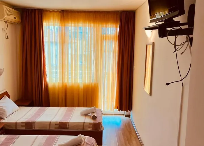 стоянови 拉夫达